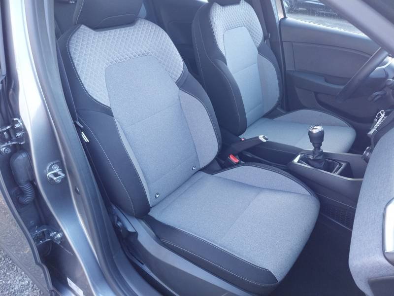 Renault Clio - Photo 23