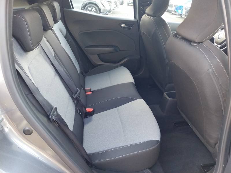 Renault Clio - Photo 25