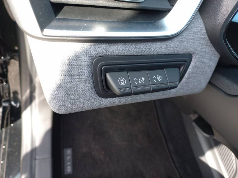 Renault Clio - Photo 20