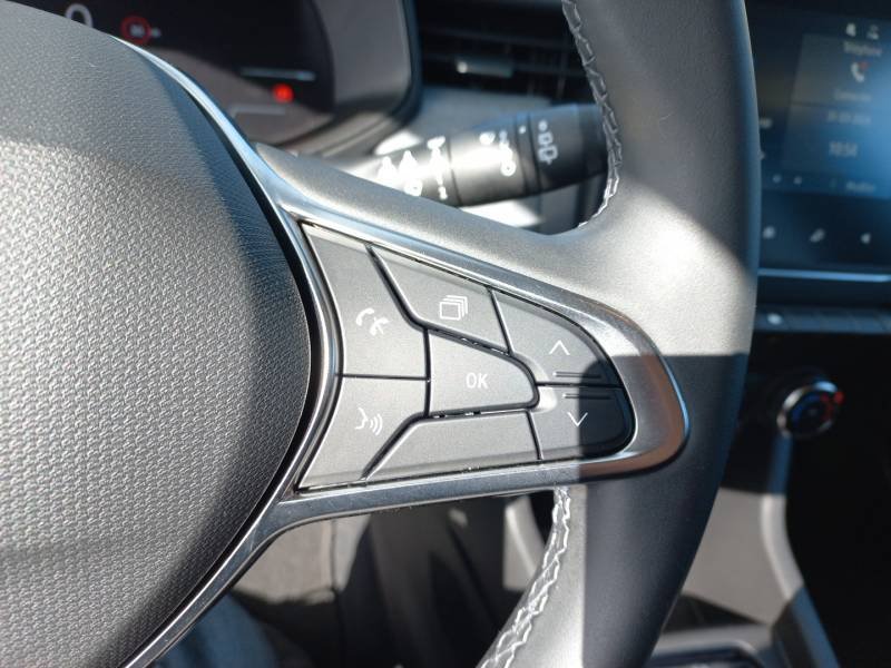 Renault Clio - Photo 24