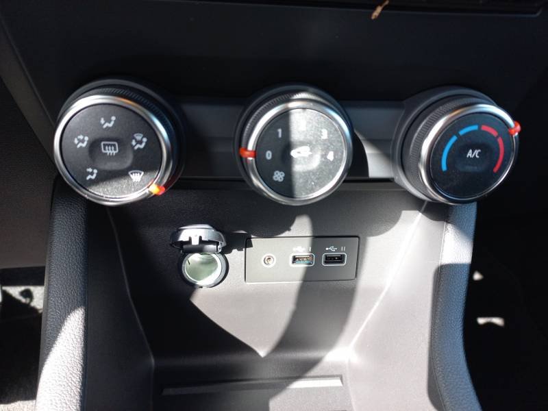 Renault Clio - Photo 32