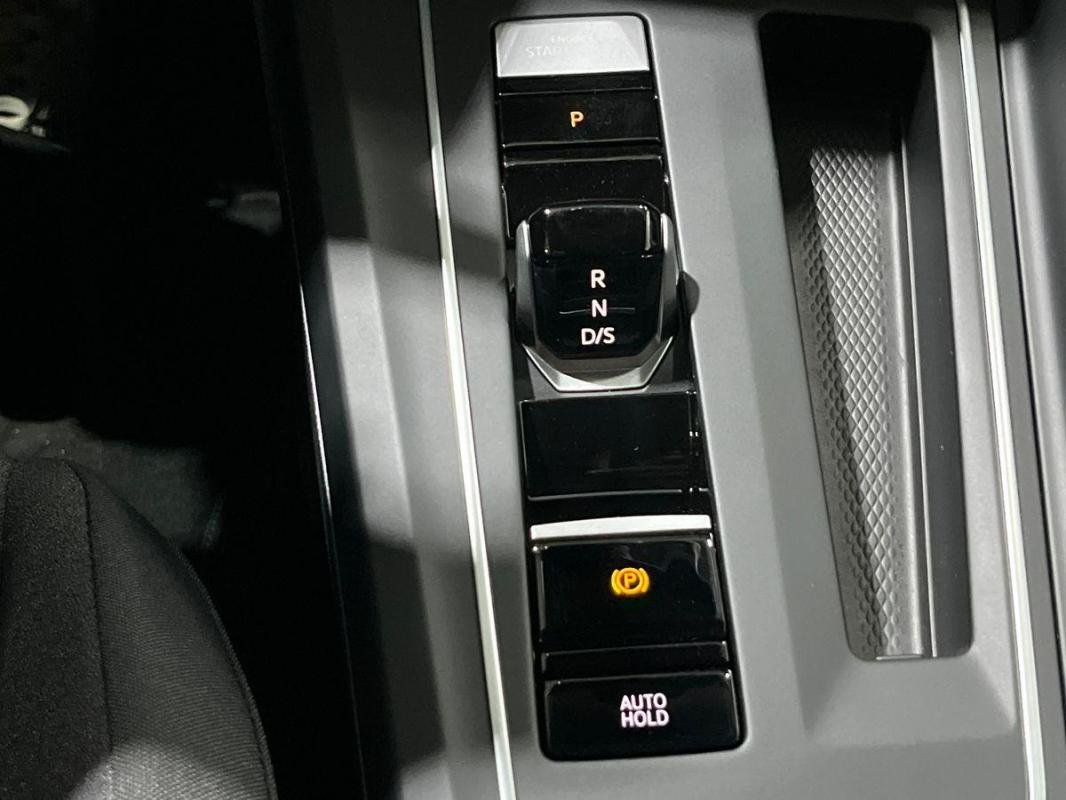 Volkswagen Golf - Photo 11