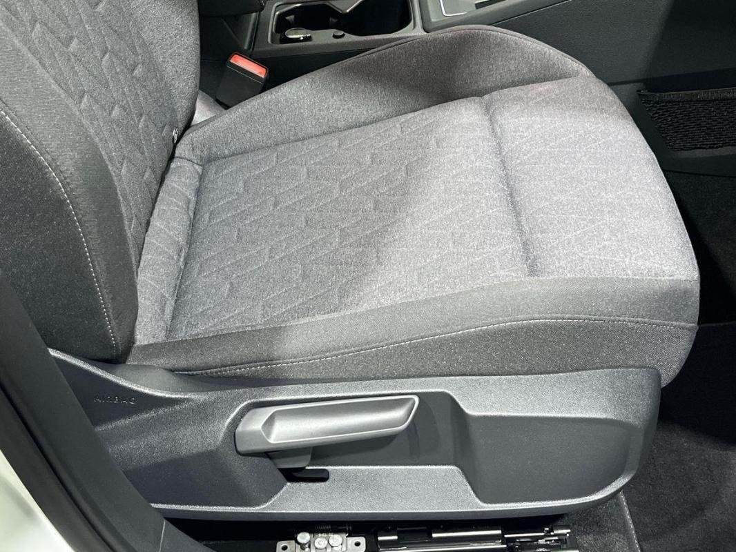 Volkswagen Golf - Photo 14