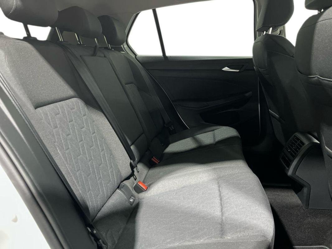 Volkswagen Golf - Photo 23