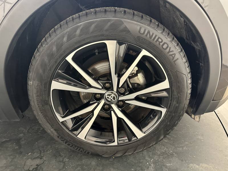 Toyota C-HR - Photo 10