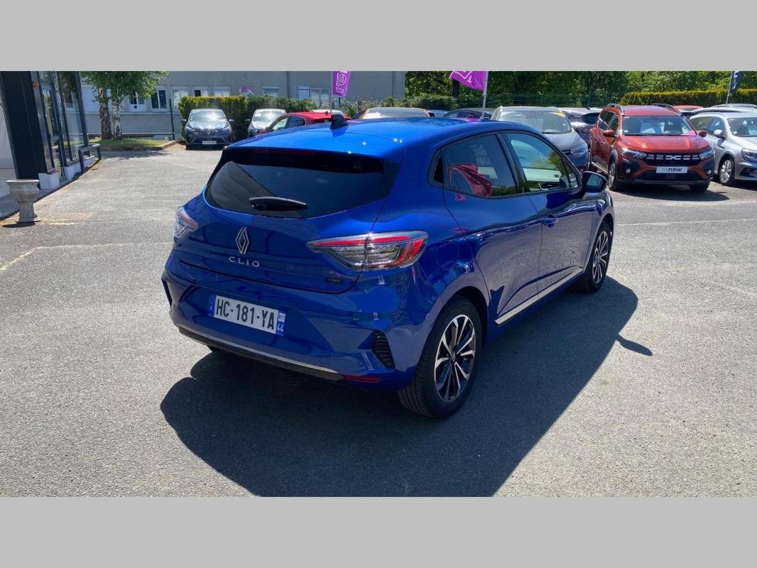 Renault Clio - Photo 3