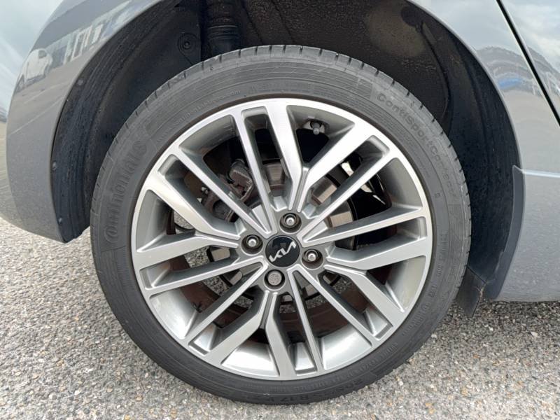 Kia Rio - Photo 14