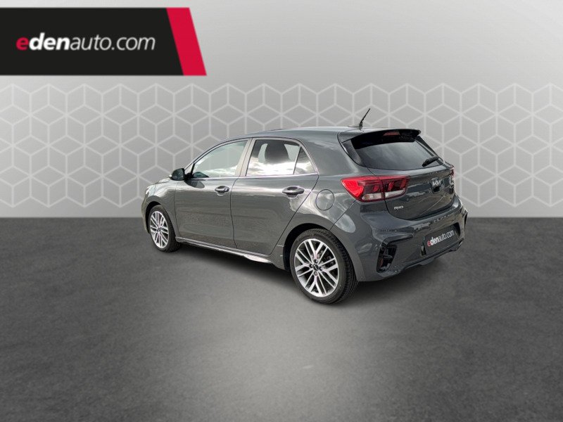 Kia Rio - Photo 3