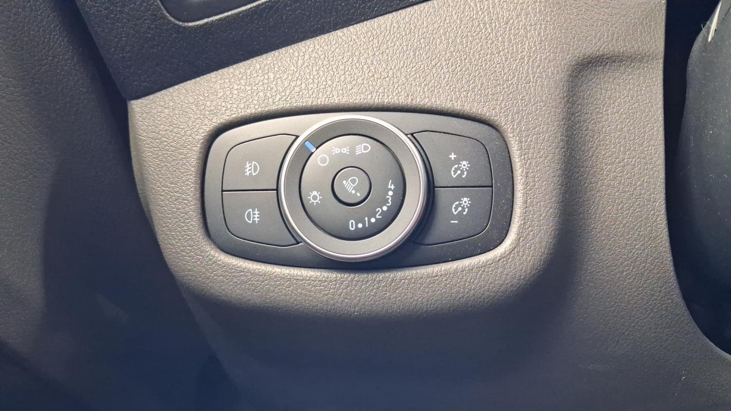 Ford Transit Connect - Photo 16