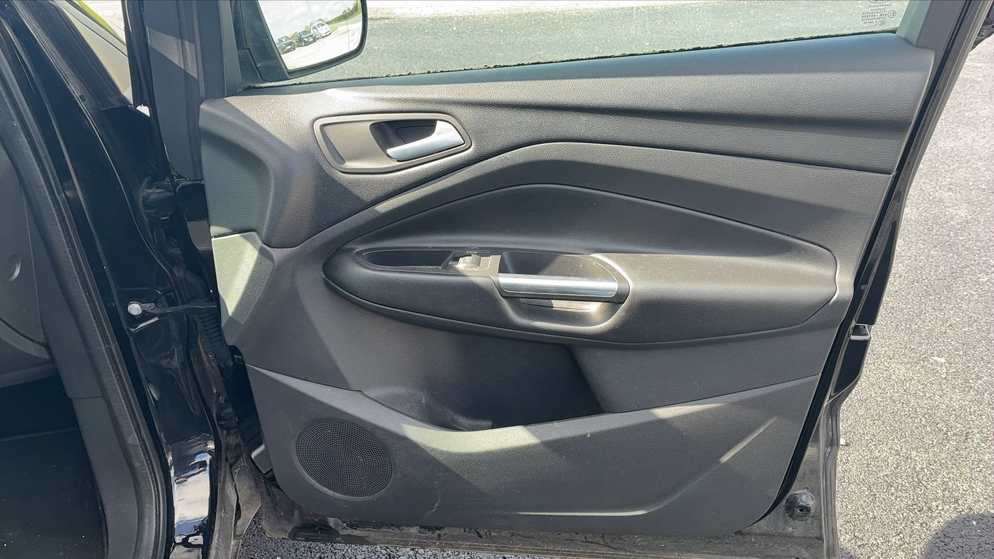 Ford Kuga - Photo 22