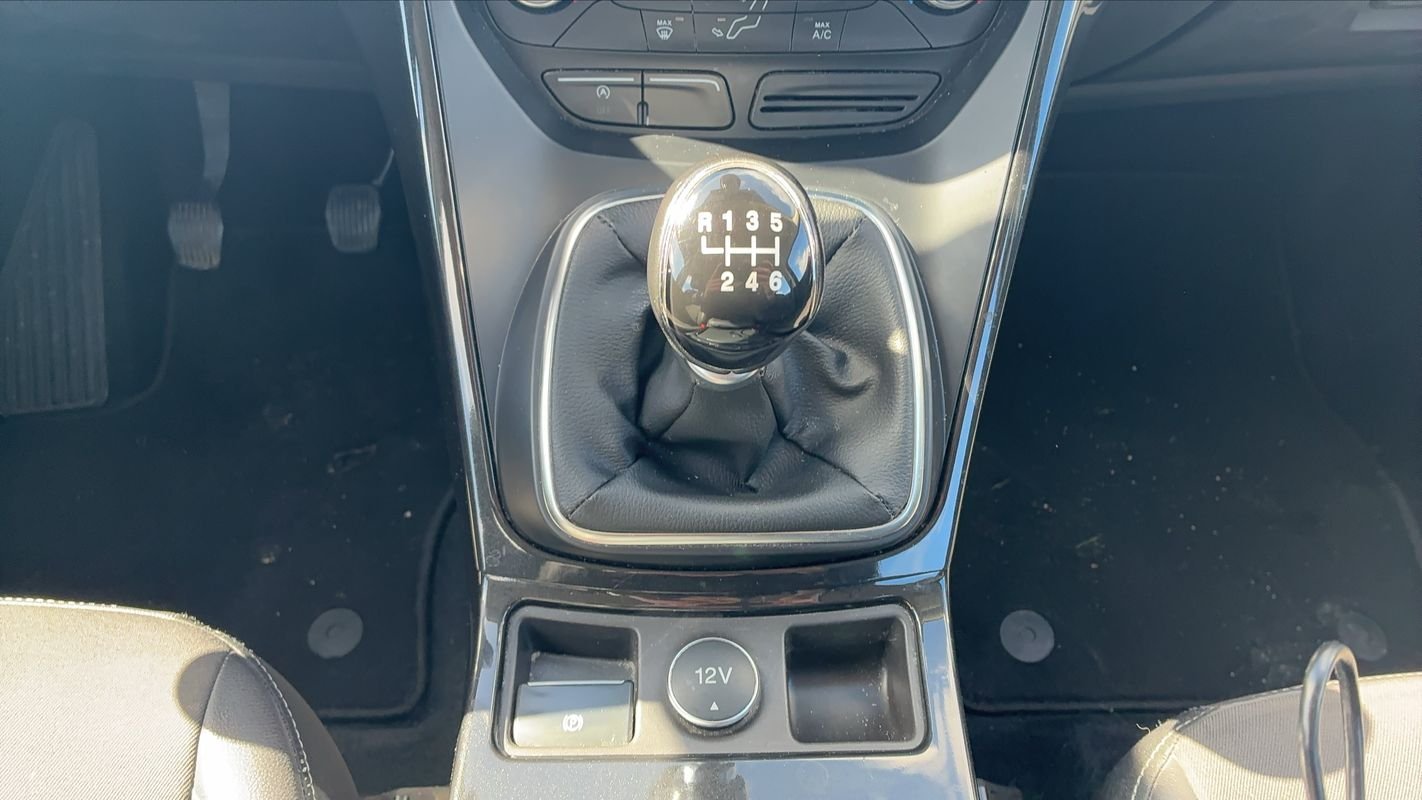 Ford Kuga - Photo 29