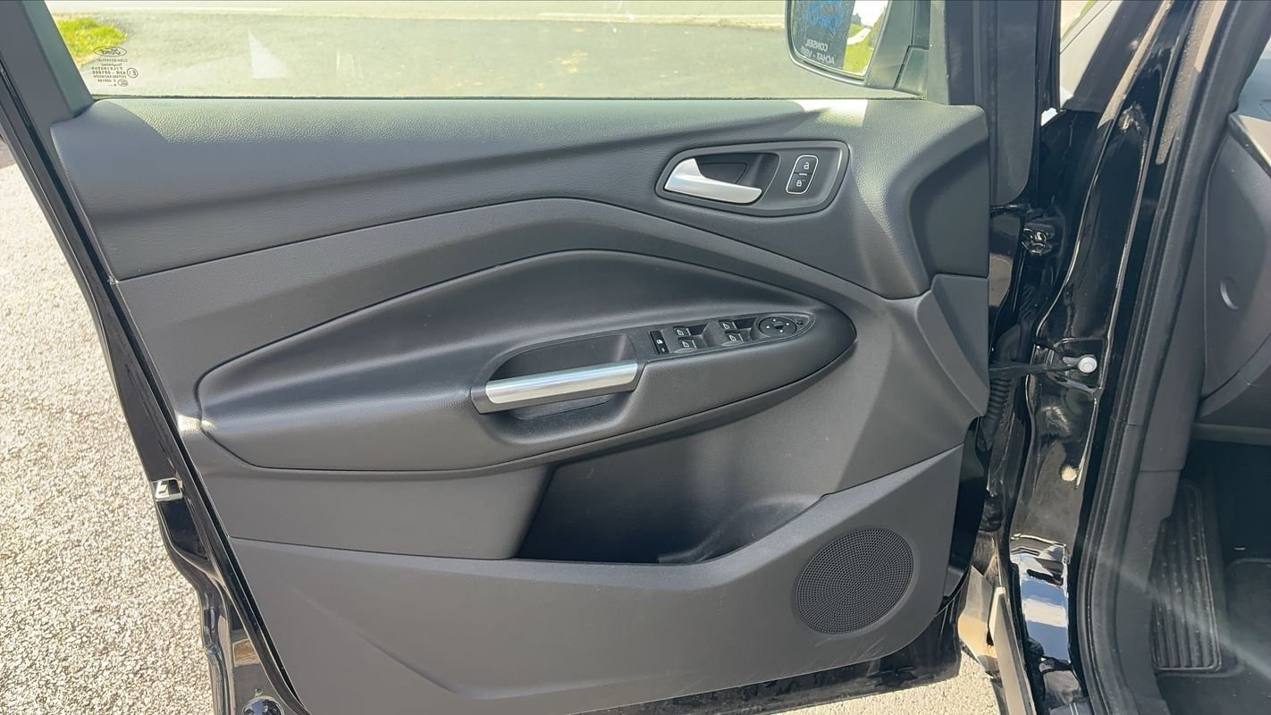 Ford Kuga - Photo 7