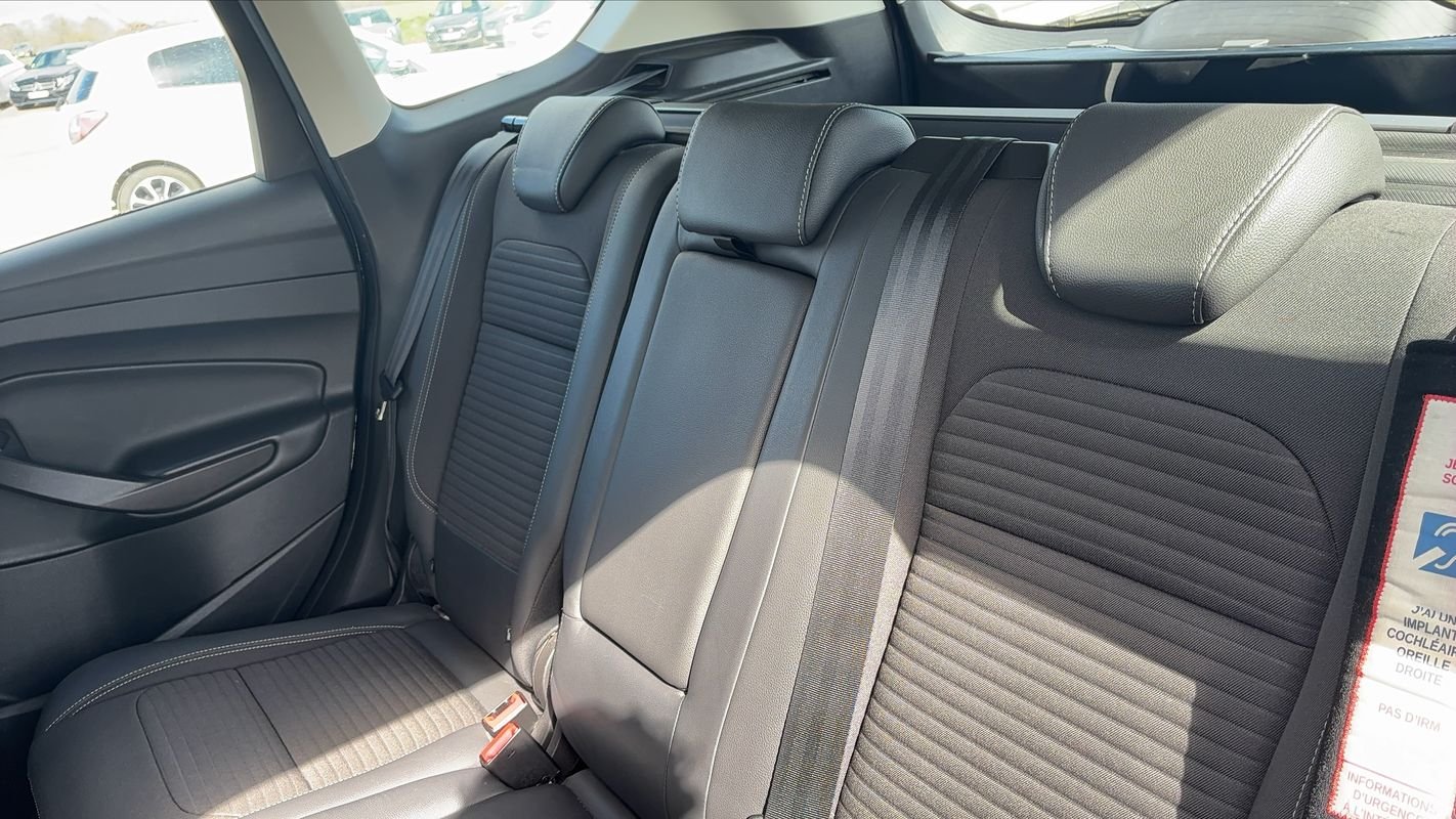 Ford Kuga - Photo 9