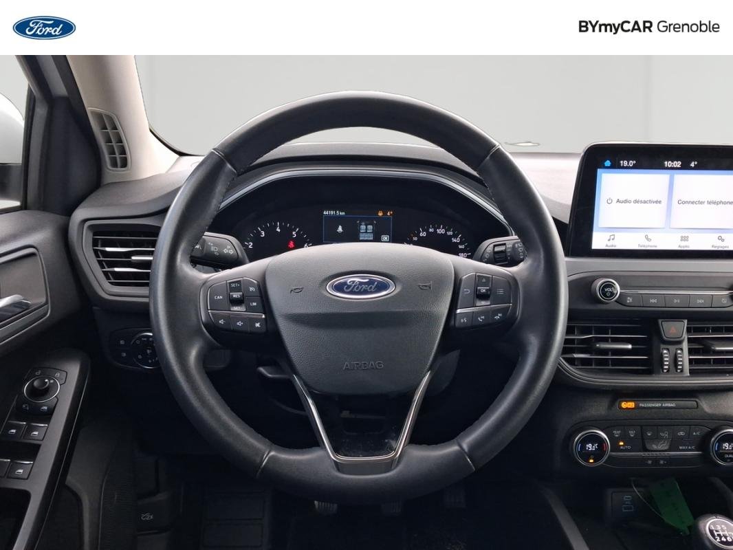 Ford Focus - Photo 10