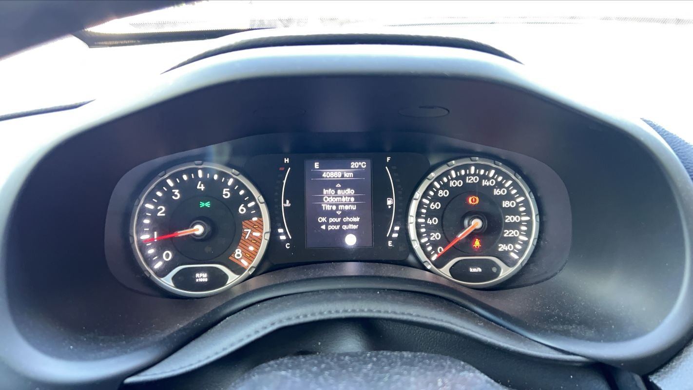 Jeep Renegade - Photo 12