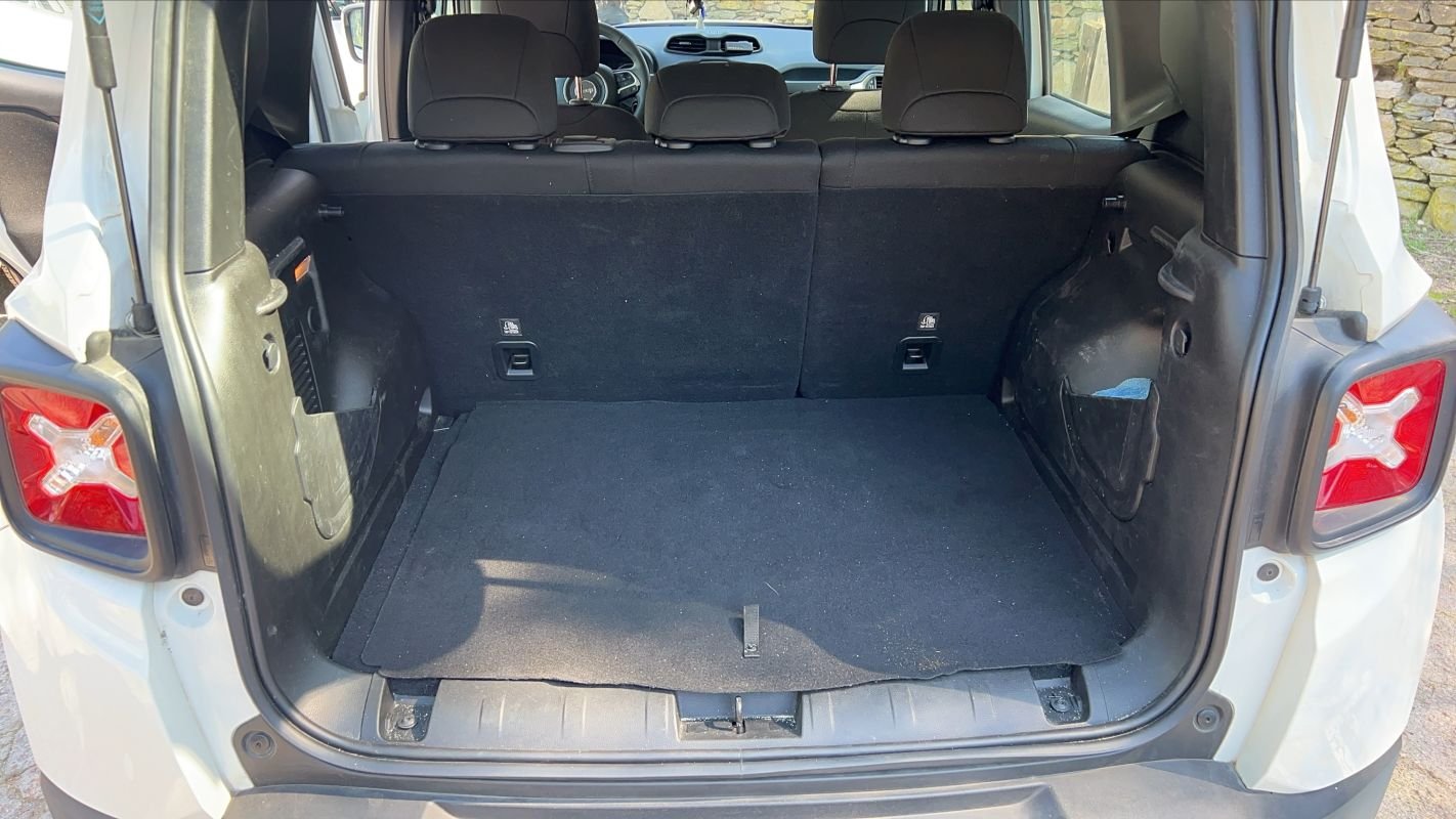 Jeep Renegade - Photo 14