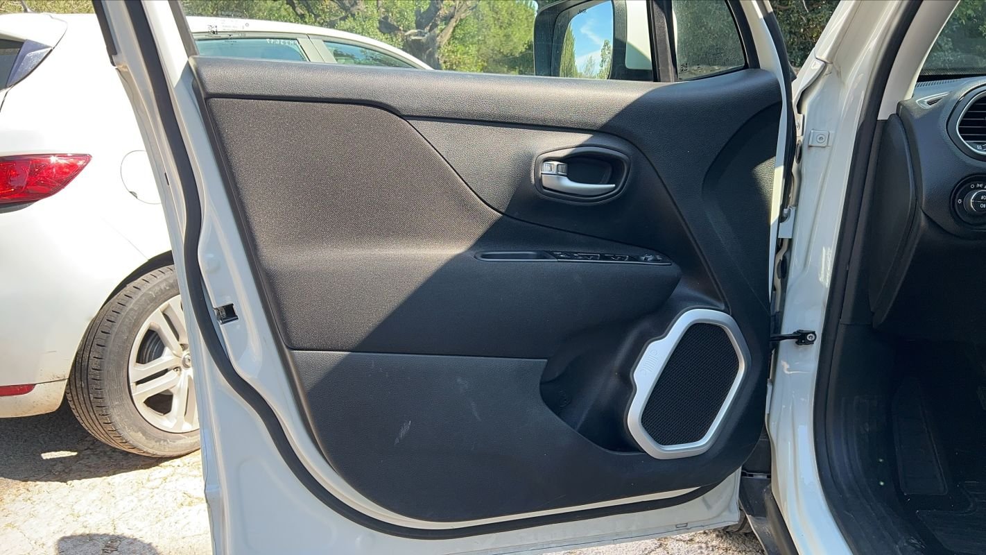 Jeep Renegade - Photo 7