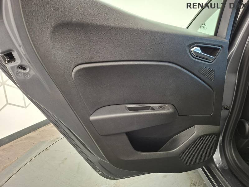Renault Clio - Photo 22