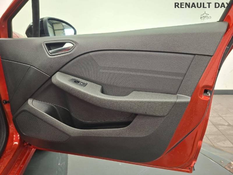 Renault Clio - Photo 12