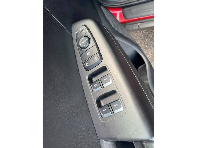 Kia Sportage - Photo 15