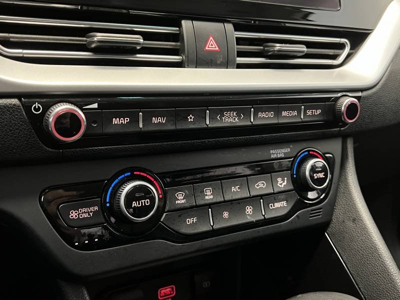 Kia Niro - Photo 28