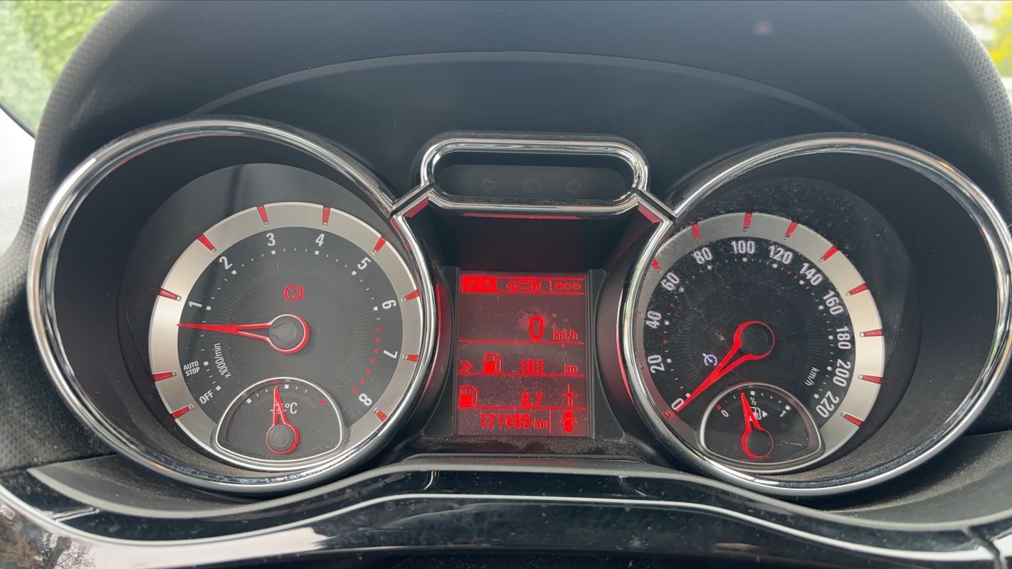 Opel Adam - Photo 12