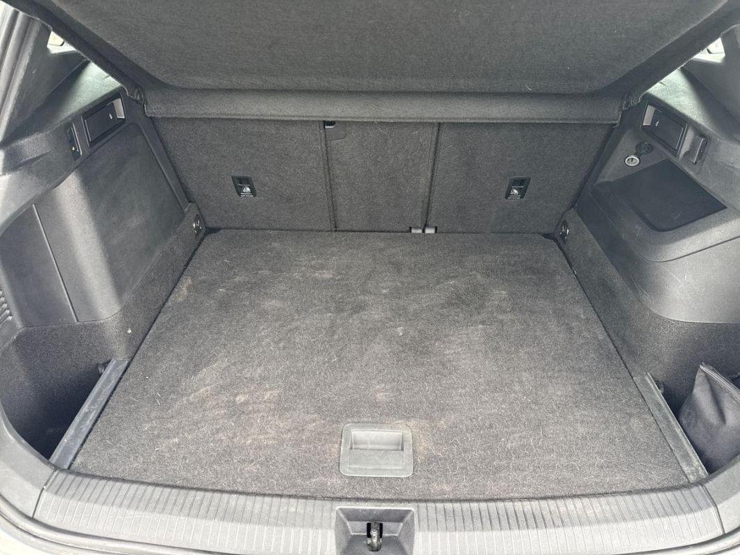Volkswagen Tiguan - Photo 31
