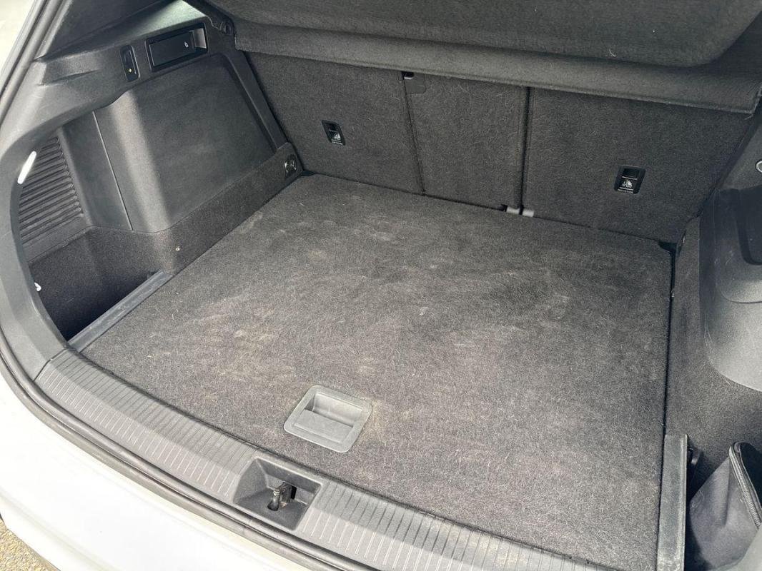 Volkswagen Tiguan - Photo 32