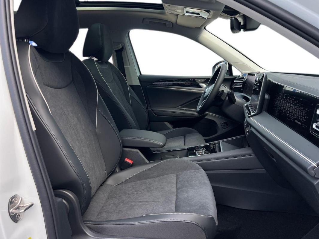Volkswagen Tiguan - Photo 31