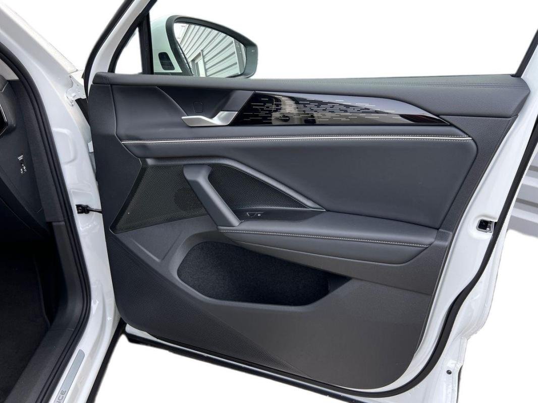Volkswagen Tiguan - Photo 33