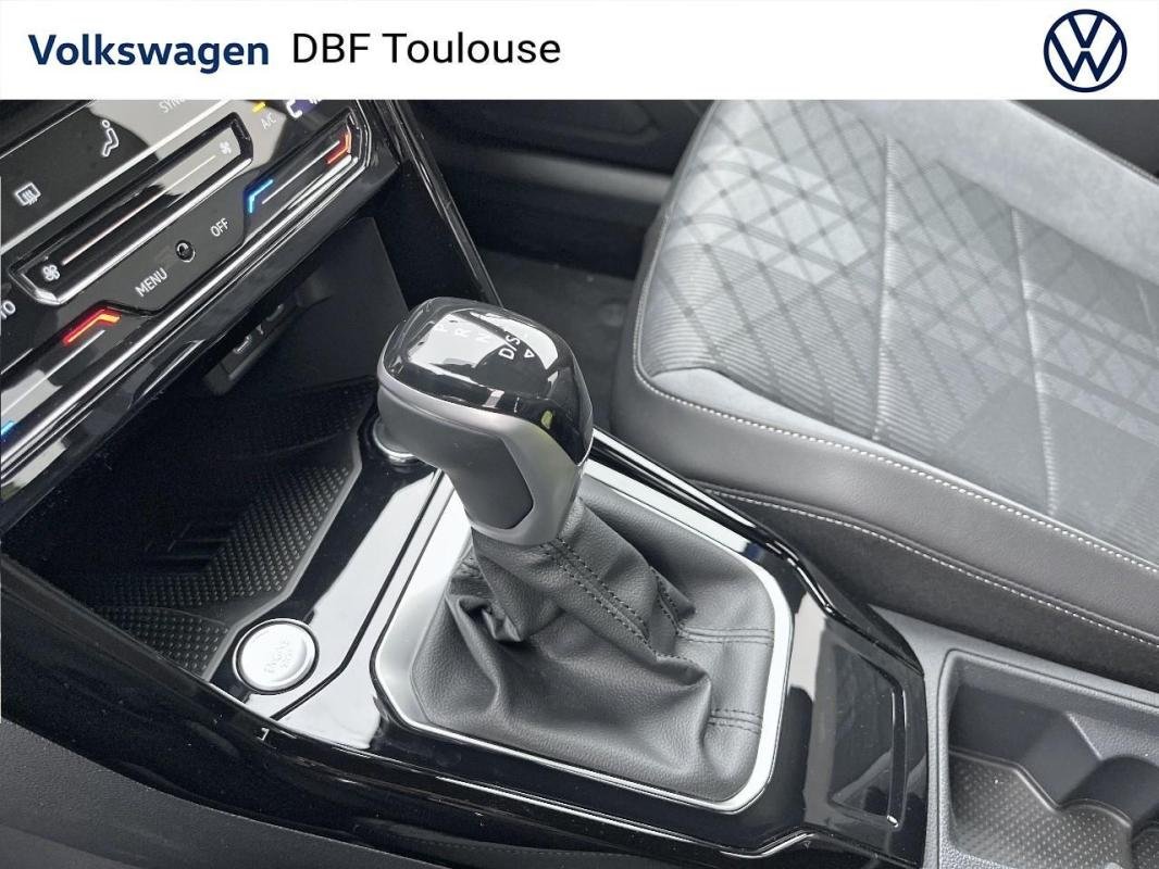 Volkswagen T-Roc - Photo 20