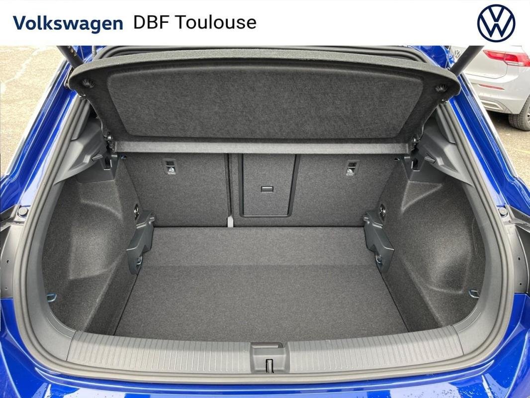 Volkswagen T-Roc - Photo 23
