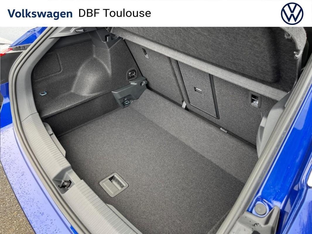 Volkswagen T-Roc - Photo 24