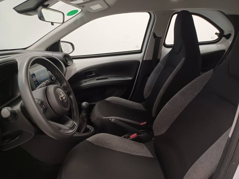 Toyota aygo x - Photo 16