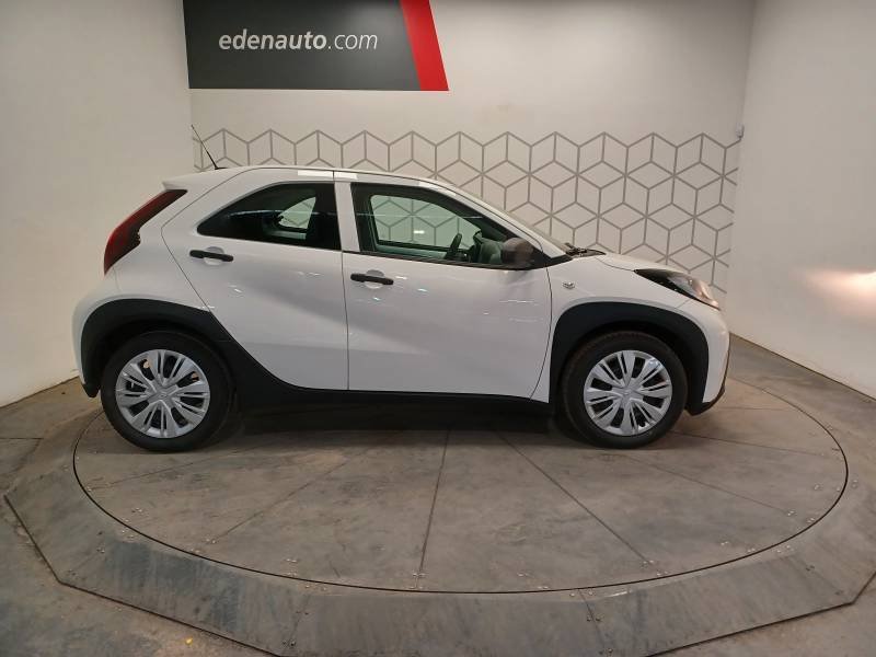 Toyota aygo x - Photo 6