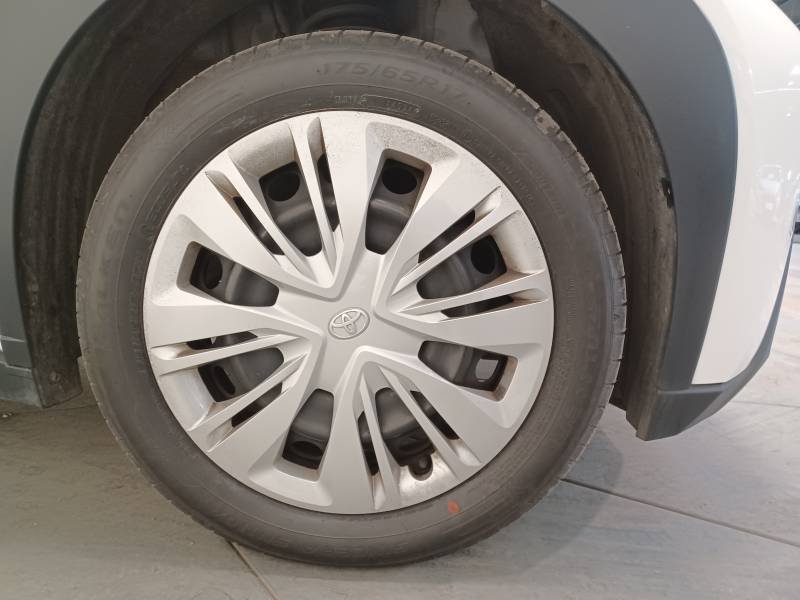 Toyota aygo x - Photo 9