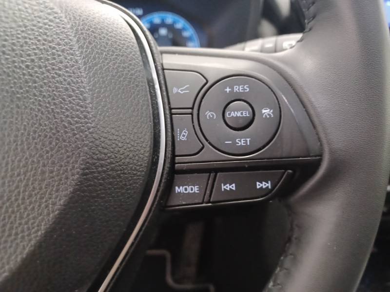 Toyota RAV4 - Photo 18
