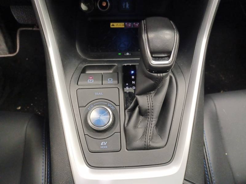 Toyota RAV4 - Photo 19
