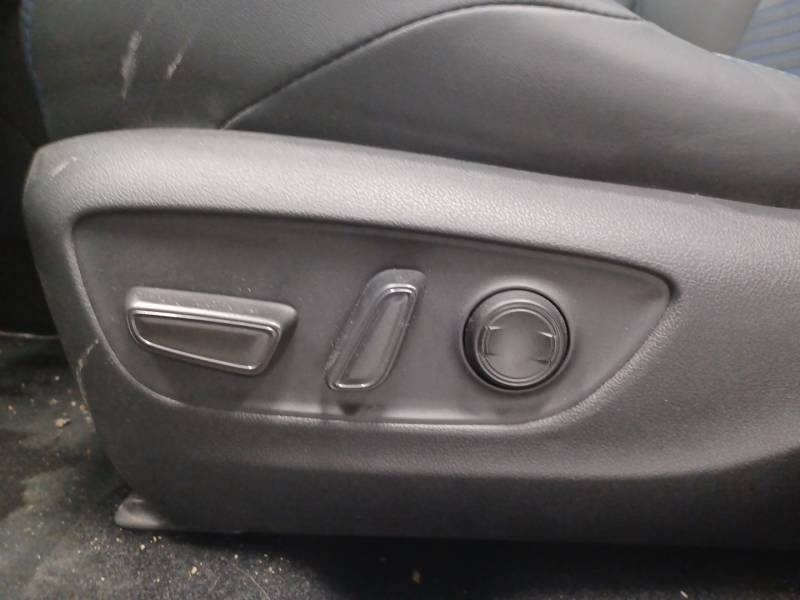 Toyota RAV4 - Photo 28