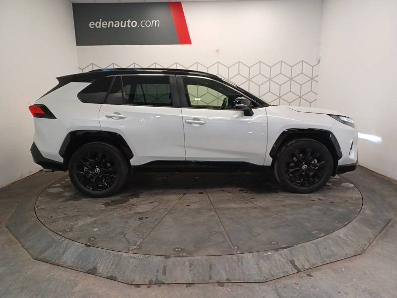 Toyota RAV4 - Photo 6