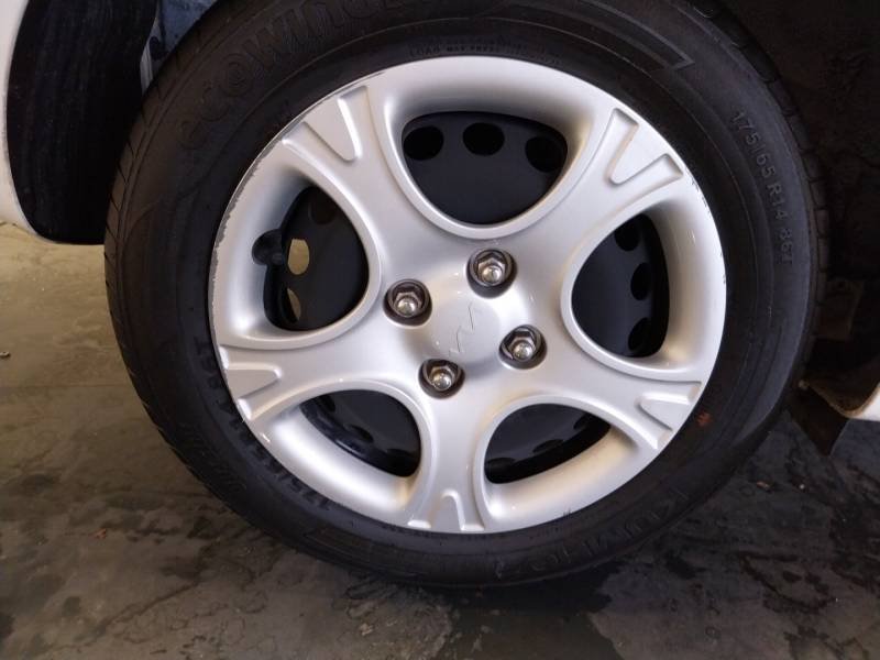 Kia Picanto - Photo 12