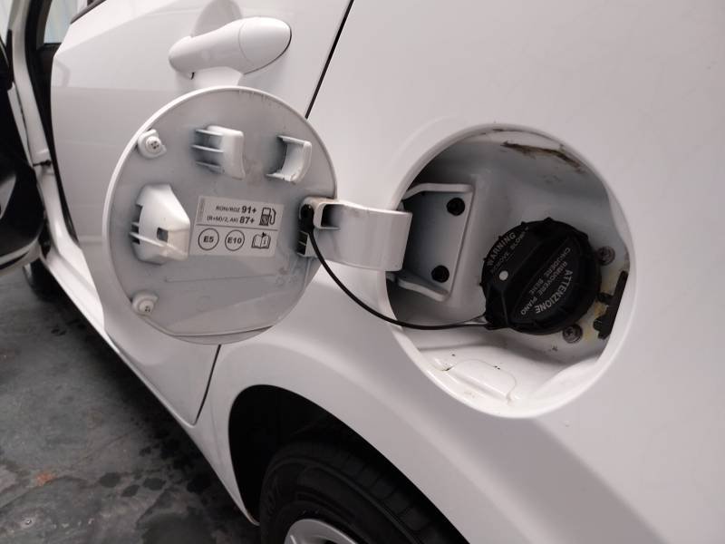 Kia Picanto - Photo 18