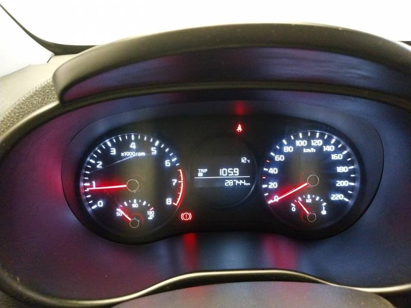 Kia Picanto - Photo 21