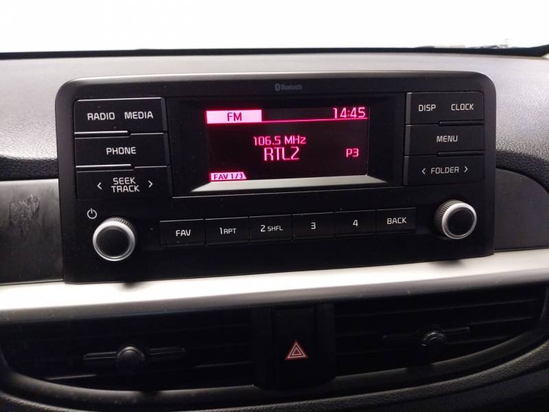 Kia Picanto - Photo 22