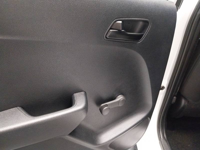 Kia Picanto - Photo 32