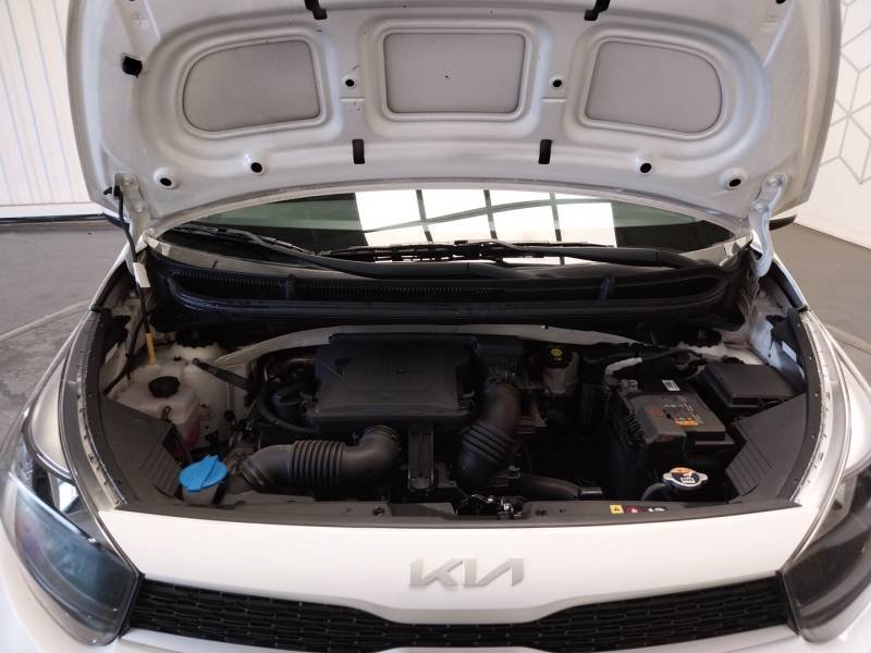 Kia Picanto - Photo 36