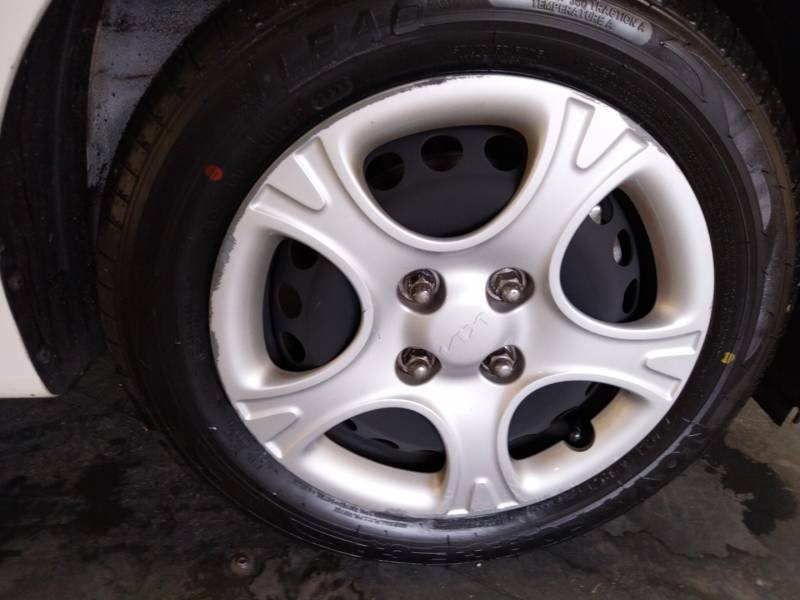 Kia Picanto - Photo 10