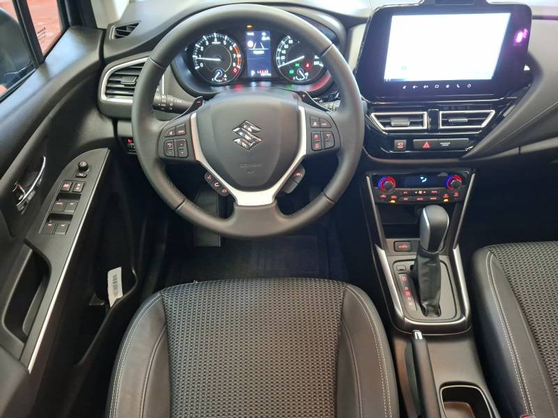 Suzuki s-cross - Photo 19