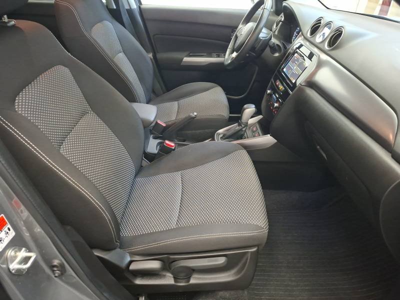 Suzuki Vitara - Photo 15