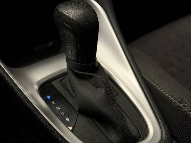 Toyota Yaris - Photo 19